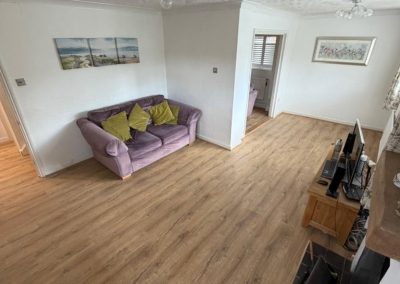 Elka Supreme Country Oak Laminate fitted - Wootton MK43